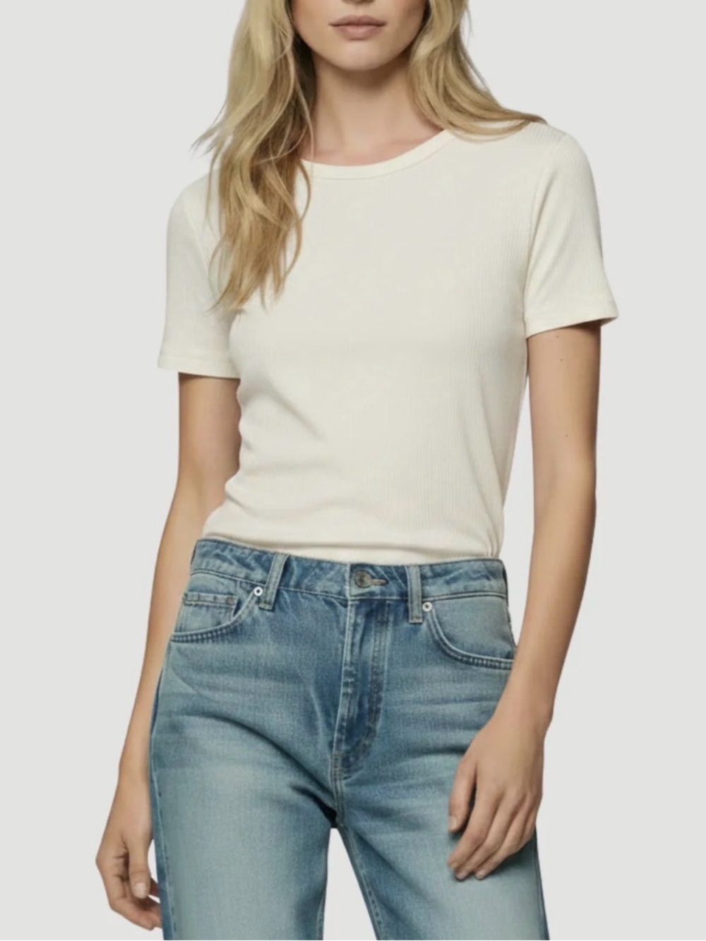 Majestic Filatures 100% Cashmere Short Sleeve Crewneck T-Shirt in Milk